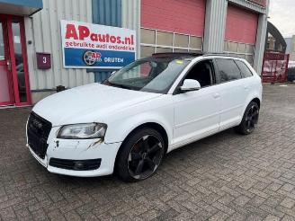 Vrakbiler auto Audi A3 A3 Sportback (8PA), Hatchback 5-drs, 2004 / 2013 1.4 TFSI 16V 2009/2