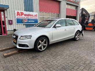 krockskadad bil auto Audi A4 Avant 3.2 FSI V6 AUTOMAAT QUATTRO 2008/5