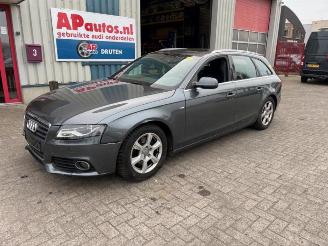 Vrakbiler auto Audi A4 A4 Avant (B8), Combi, 2007 / 2015 2.0 TFSI 16V 2010/1