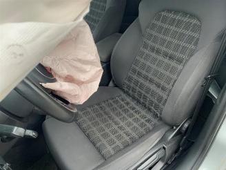 Audi A4 A4 (B8), Sedan, 2007 / 2015 1.8 TFSI 16V picture 9