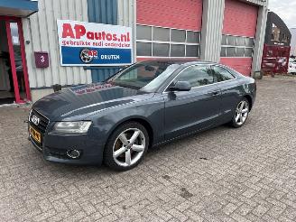 Coche accidentado Audi A5 COUPE 3.2 V6 FSI  265PK AUTOMAAT 2007/11