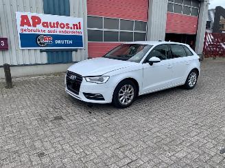 uszkodzony samochody osobowe Audi A3 SPORTBACK 1.2 TFSI 2014/4