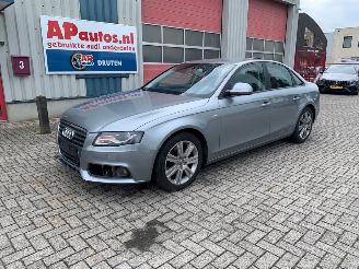 Voiture accidenté Audi A4 2.0 TDI 143pk AUTOMAAT 2008/3