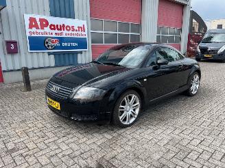 Unfallwagen Audi TT 1.8 TURBO 179pk 2000/1