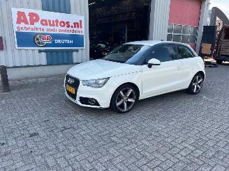 Voiture accidenté Audi  1.2 TFSI 2011/5