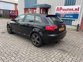 Audi A3 1.4 TFSI S-LINE KOPPAKKING ERUIT? picture 3