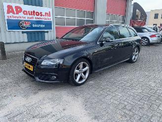 Unfallwagen Audi A4 2.0 TFSI Flexible Fuel QUATTRO 6-BAK 2011/11