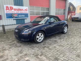 Vrakbiler auto Audi TT TT Roadster (8N9), Cabrio, 1999 / 2007 1.8 20V Turbo 2002/6