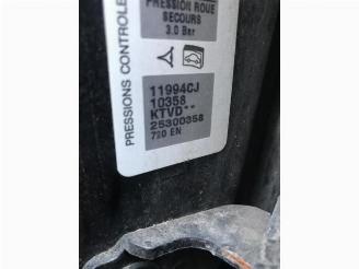 Citroën C5 C5 III Tourer (RW), Combi, 2008 / 2017 2.0 HDiF 16V picture 5