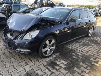 Vrakbiler auto Mercedes E-klasse E Estate (S212), Combi, 2009 / 2016 E-300 Hybrid,BlueTec Hybrid V6 24V 2012