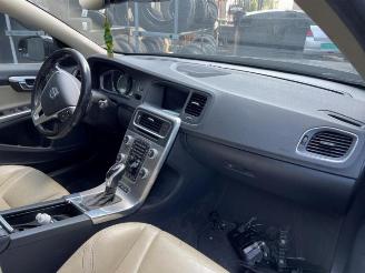 Volvo V-60 V60 I (FW/GW), Combi, 2010 / 2018 2.4 D6 20V Plug-in Hybrid AWD picture 7