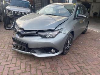 disassembly passenger cars Toyota Auris Auris (E18), Hatchback 5-drs, 2012 / 2019 1.8 16V Hybrid 2017