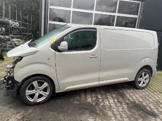 demontáž osobní automobily Toyota ProAce ProAce, Van, 2016 2.0 D-4D 150 16V Worker 2018/1