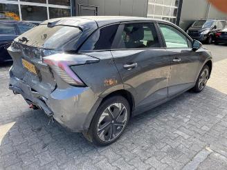 MG MG4 MG4 Electric, Hatchback, 2022 Comfort, Luxury 64 kWh picture 4
