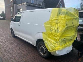 Peugeot Expert Expert (V1/VA/VB/VE/VF/VT/VY), Van, 2016 2.0 Blue HDi 120 16V picture 4