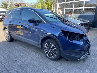 Vrakbiler auto Opel Crossland Crossland (X), SUV, 2017 1.2 Turbo 12V Euro 6 2020/1