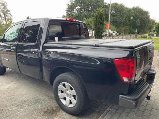 Nissan Titan Titan, Pick-up, 2003 5.6 V8 Flex-Fuel 4x4 picture 4