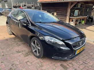 Volvo V-40 V40 (MV), Hatchback 5-drs, 2012 / 2019 2.0 D4 16V picture 4