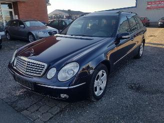 demontáž osobní automobily Mercedes E-klasse W211 Blau C359 Onderdelen Deur Bumper 2004/3