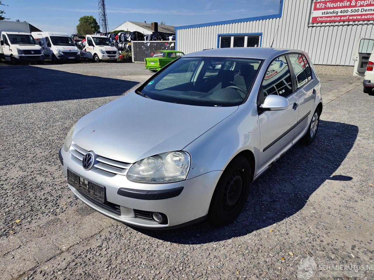 Volkswagen Golf 5 1.9TDI Zilver LA7W Onderdelen BKC Motor