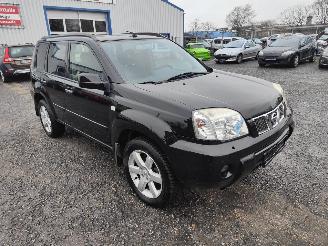 Nissan X-Trail 2.2 dCi Zwart KH3 Onderdelen 4WD.MT.F6 Bak picture 3