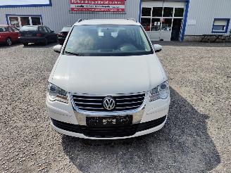 Volkswagen Touran 2.0TDI Wit LB9A Onderdelen KXW Versnellingsbak picture 2