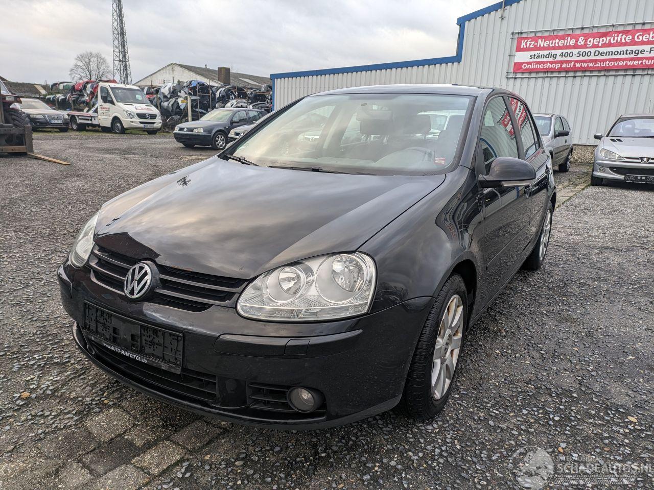 Volkswagen Golf 2.0 FSI