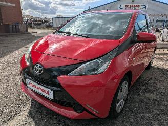 Gebrauchtwagen PKW Toyota Aygo 1.0 2015/11