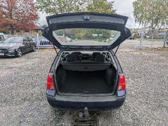 Volkswagen Golf  picture 6