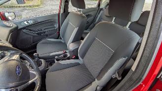 Ford Fiesta  picture 14