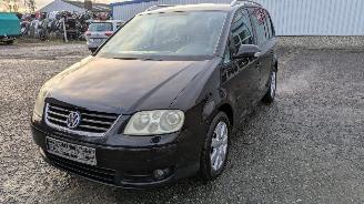 Purkuautot passenger cars Volkswagen Touran 2.0 TDI 2004/9