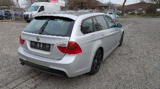 BMW 3-serie 325i Touring picture 5