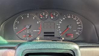 Audi A4 1.6 picture 15