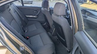 BMW 3-serie 320i picture 13