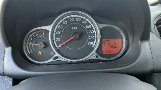 Mazda 2 1.3 picture 17