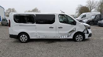Renault Trafic 2.0 picture 4