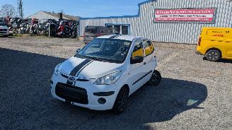 Uttjänta bilar auto Hyundai I-10 HW 2010/2