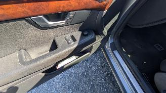 Audi A4 Y7G picture 11