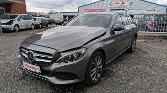 uszkodzony samochody osobowe Mercedes C-klasse C220 d 4-Matic T 9G-Tronic 2017/9