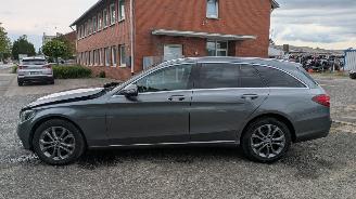 Mercedes C-klasse C220 d 4-Matic T 9G-Tronic picture 8