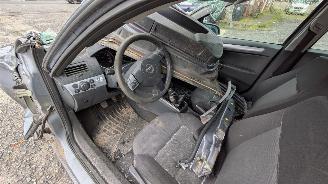 Opel Astra  picture 10