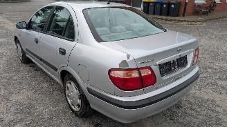 Nissan Almera  picture 7