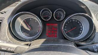 Opel Insignia 2.0 CDTI picture 13