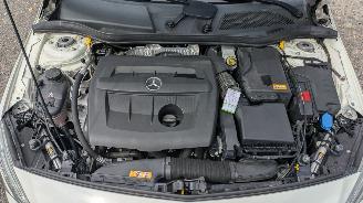 Mercedes A-klasse 180d 7G-DCT picture 20