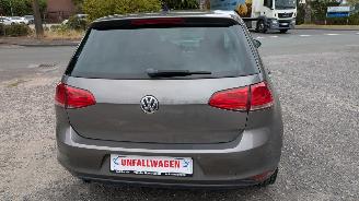 Volkswagen Golf 1.6 TDI BlueMotion picture 6