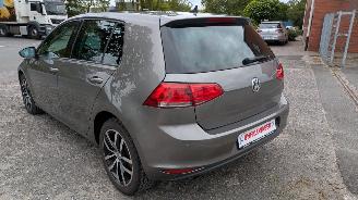 Volkswagen Golf 1.6 TDI BlueMotion picture 7