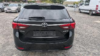Toyota Avensis 1.8 picture 6