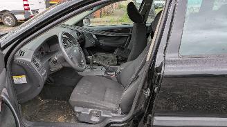 Volvo V-70 2.4 picture 10