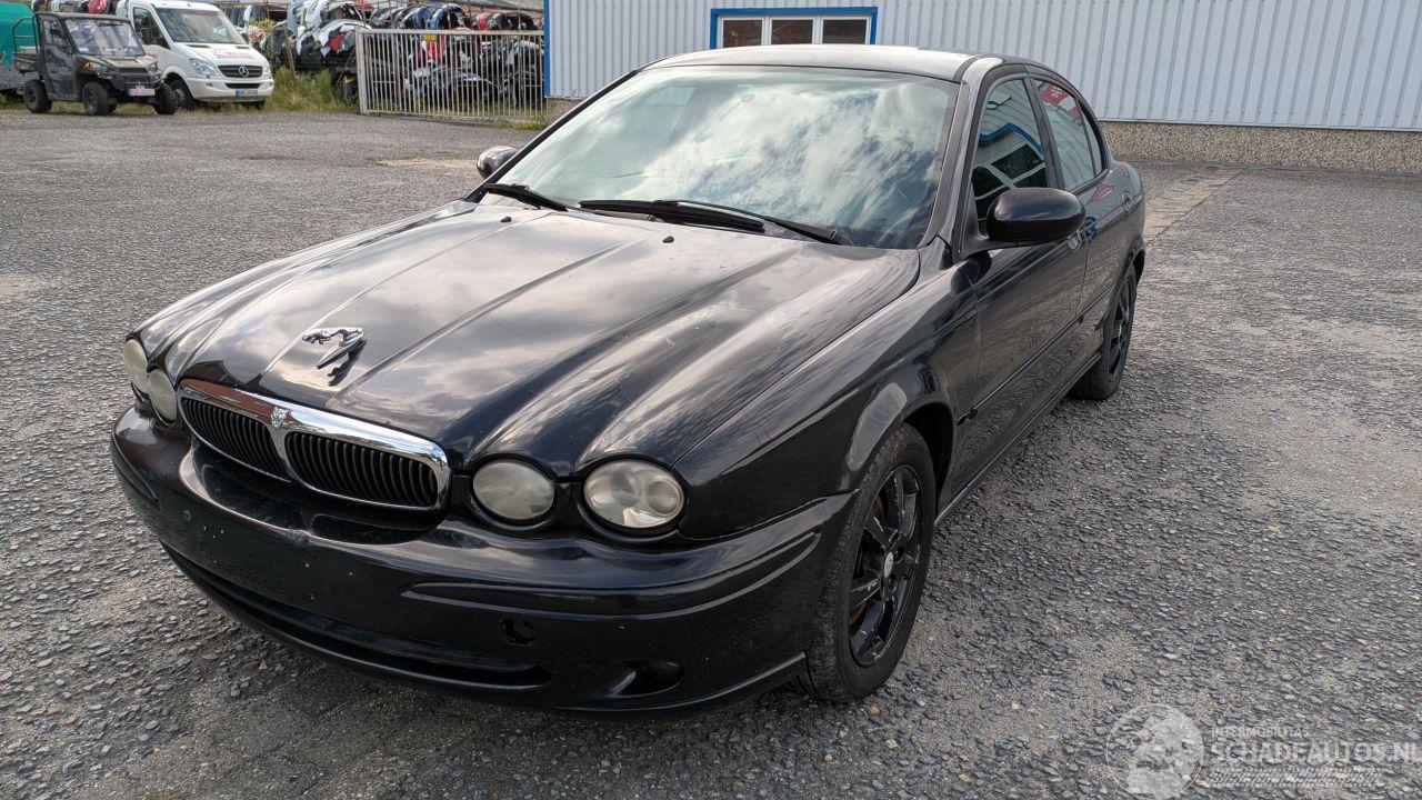 Jaguar X-type 2.5 V6 4x4 Aut.