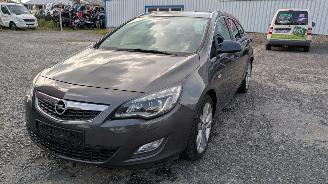 Purkuautot passenger cars Opel Astra 1.7 CDTI 2011/5